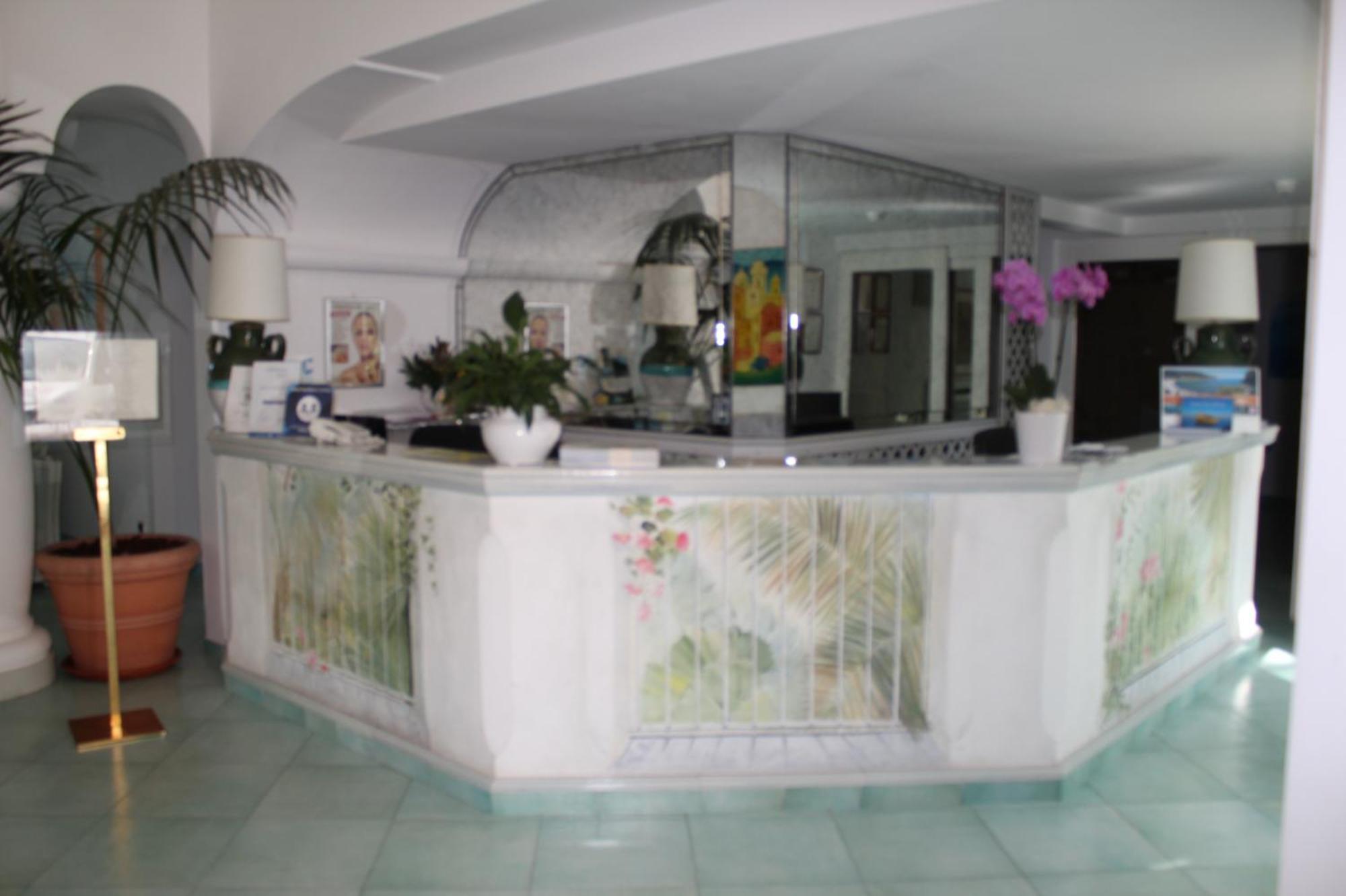 Hotel Floridiana Terme Ísquia Exterior foto